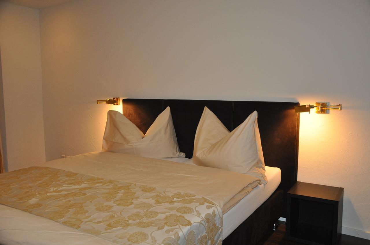 Hotel Loewen Mellingen Værelse billede